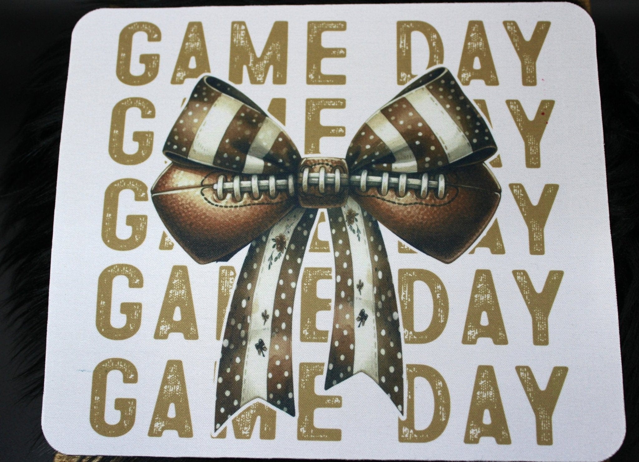 DillyDog Creations wrapin Mouse Pad / Game Day