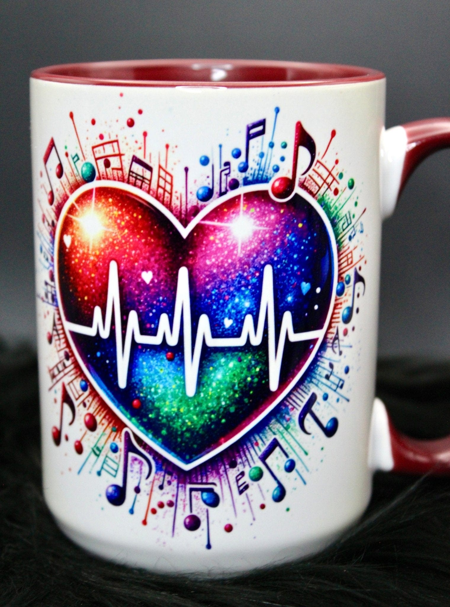 DillyDog Creations wrapin Mug / Music Lover ( Burgundy Interior )