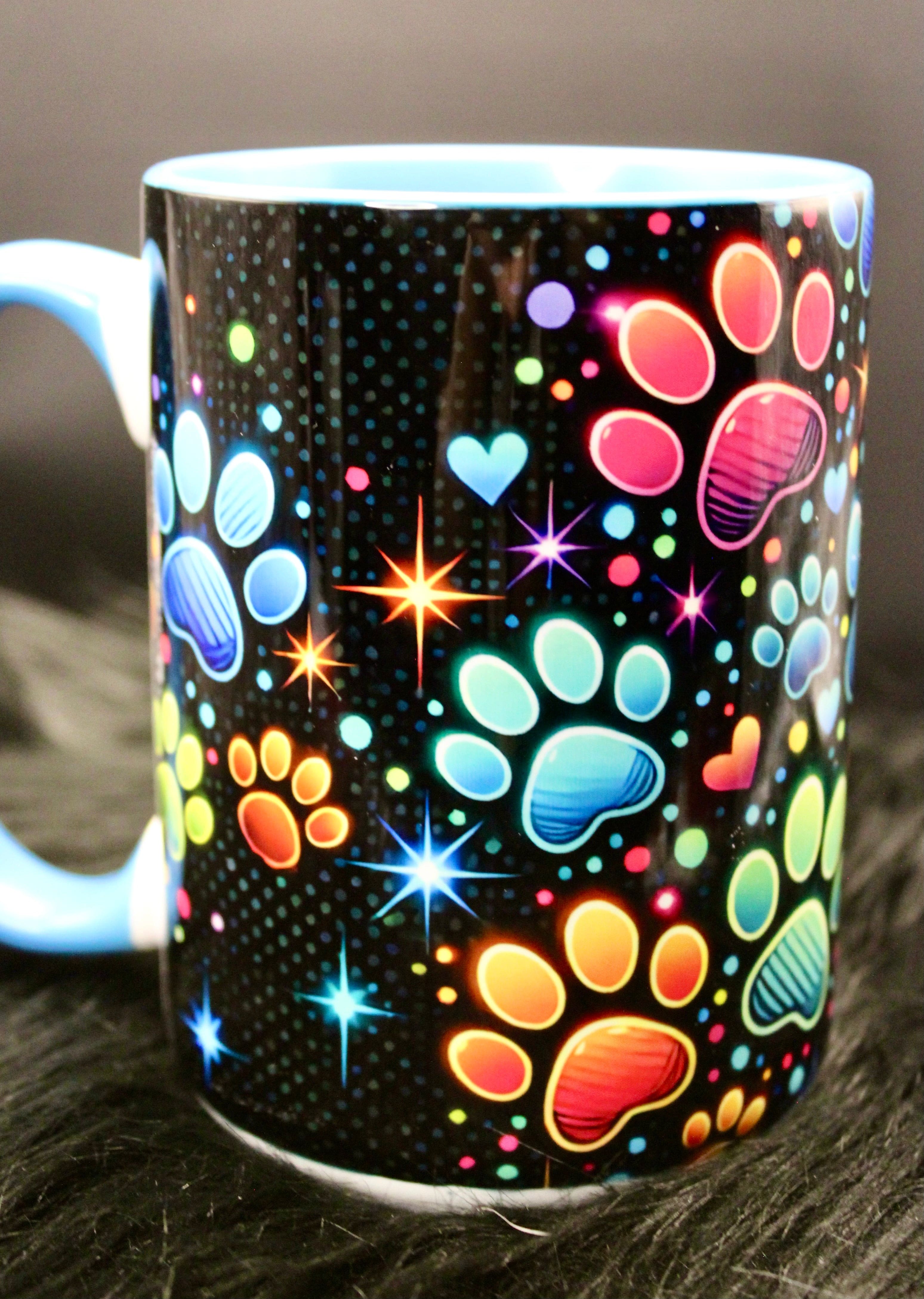 DillyDog Creations wrapin Mug / Rainbow Sparkle Paws ( Blue Interior )