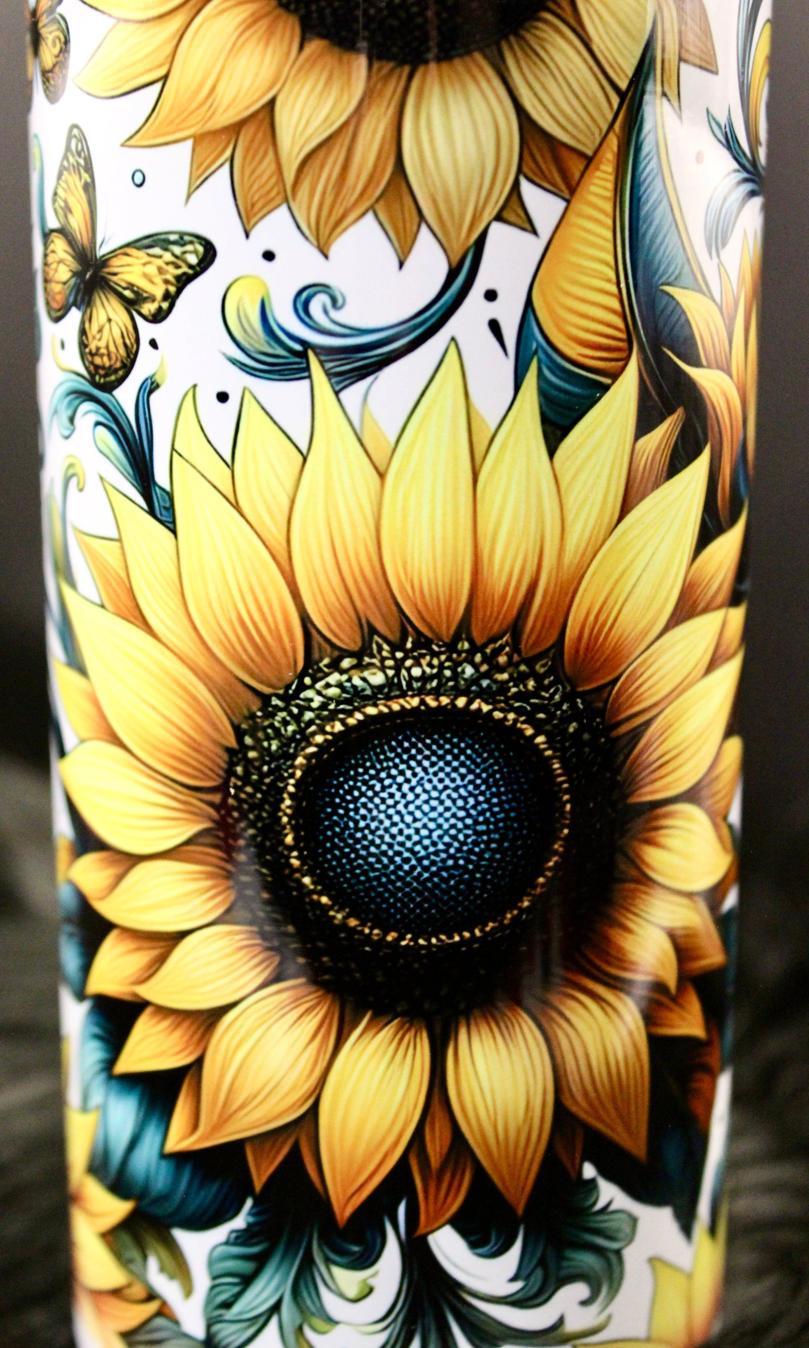 DillyDog Creations wrapin Skinny Tumbler / Sunflowers