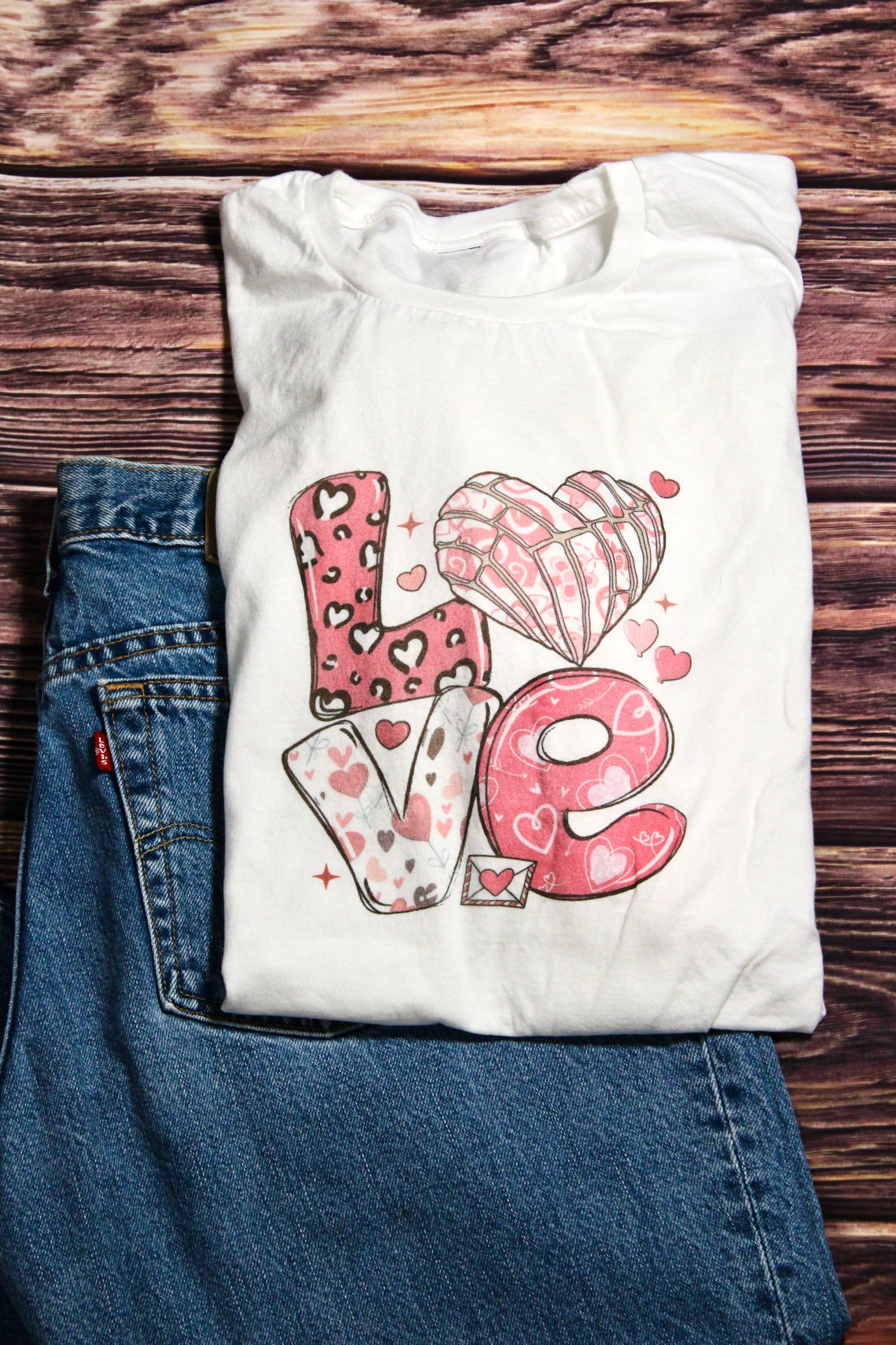 DillyDog Creations wrapin T-Shirt / Pink Love