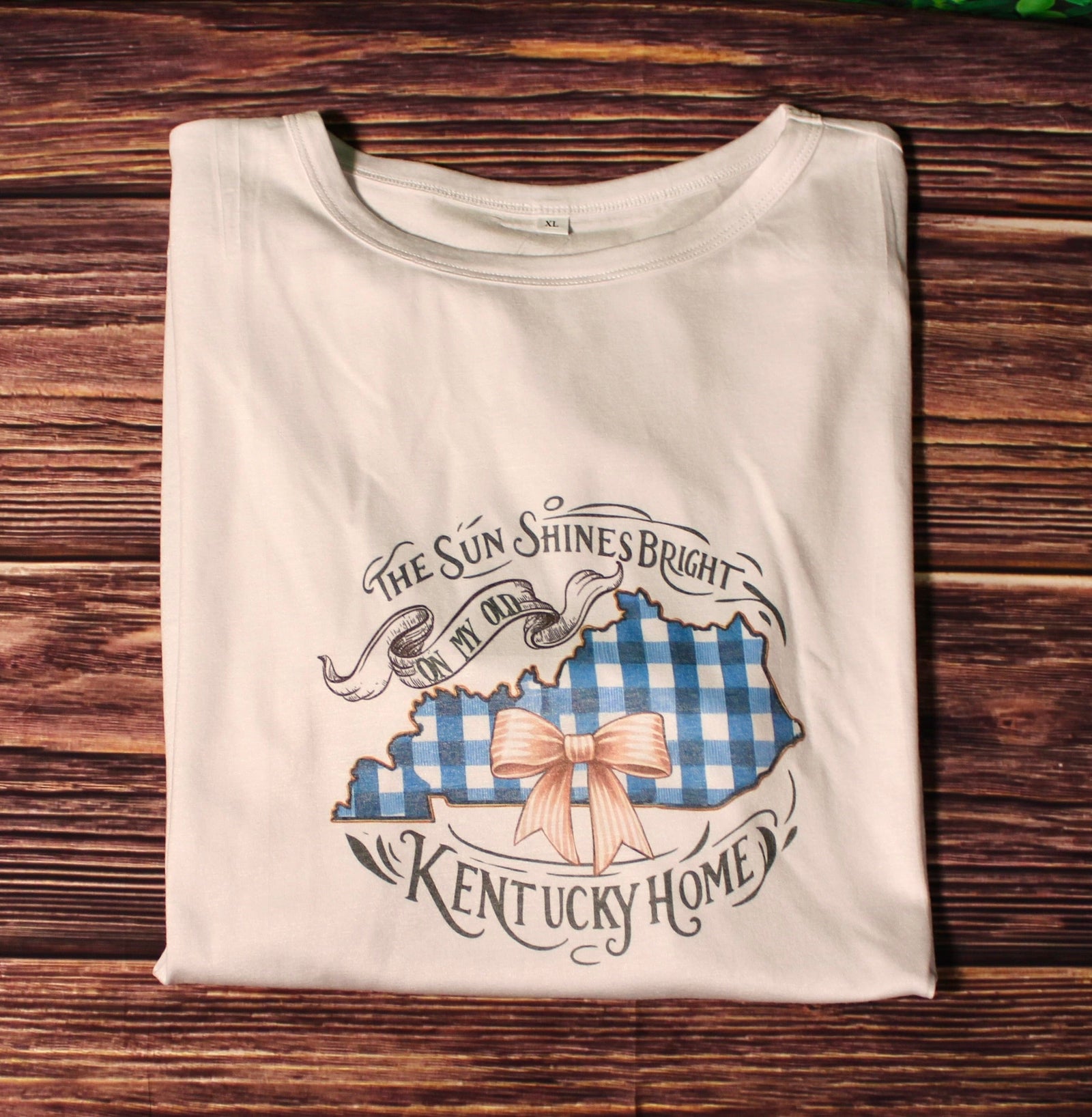 DillyDog Creations wrapin T-Shirt / The Sun Shines Bright On My Old Kentucky Home