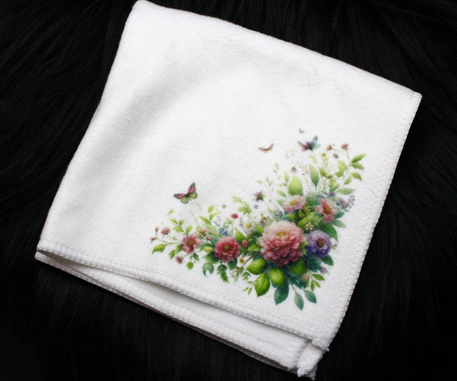 DillyDog Creations wrapin Wash Cloth / Butterfly Roses